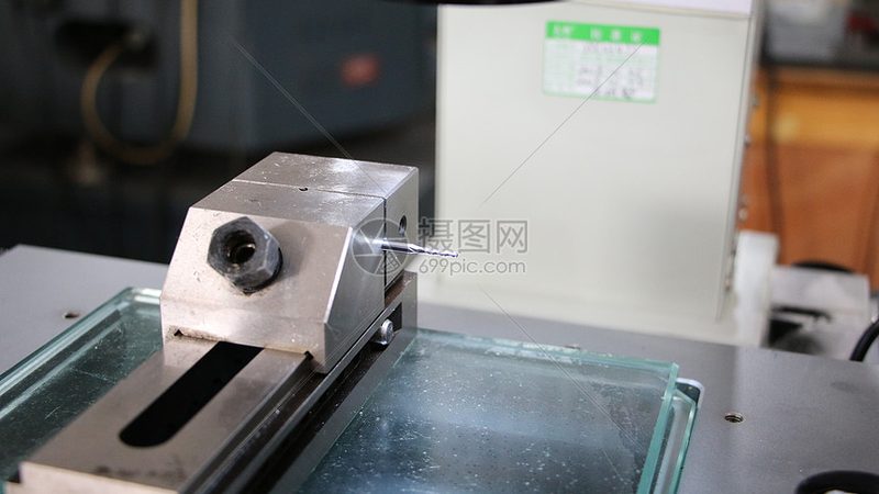 广州普通车床直销厂家定制：揭秘选型背后的关键因素